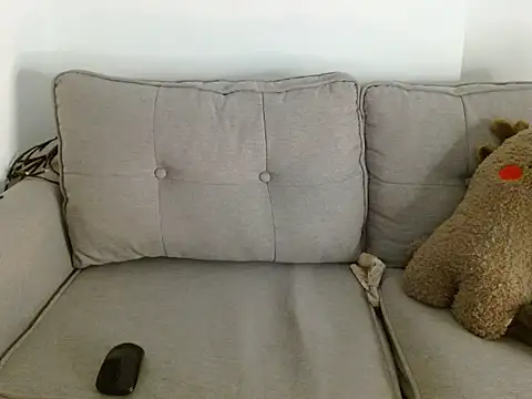  eochanghy  online show from February 27, 2025, 6:42 pm