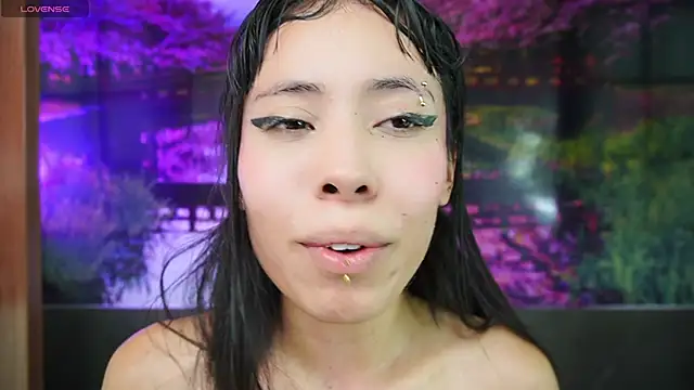 Snapshot of miss__maria chatting on February 14, 2025, 12:09 am miss maria online show from February 14, 2025, 12:09 am