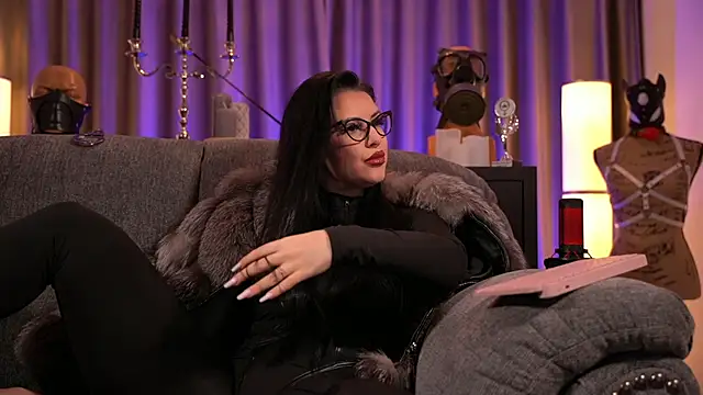 kelly kent online show from January 2, 2025, 8:57 pm