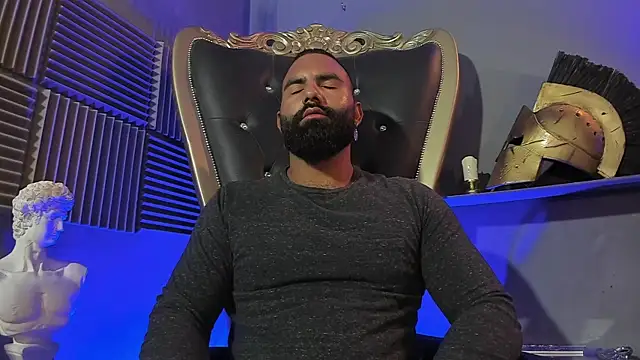 BeardAndrew online show from April 10, 2026, 4:17 am