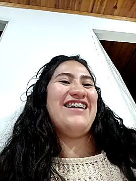 Snapshot of francesca_baker1007 chatting on December 15, 2024, 12:18 am francesca baker1007 online show from December 15, 2024, 12:18 am