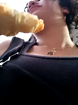 Snapshot of francesca_baker1007 chatting on December 30, 2024, 10:45 pm francesca baker1007 online show from December 30, 2024, 10:45 pm