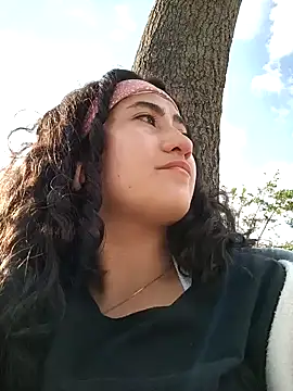 Snapshot of francesca_baker1007 chatting on January 19, 2025, 9:45 pm francesca baker1007 online show from January 19, 2025, 9:45 pm