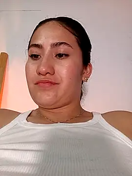 Snapshot of francesca_baker1007 chatting on February 6, 2025, 3:48 am francesca baker1007 online show from February 6, 2025, 3:48 am