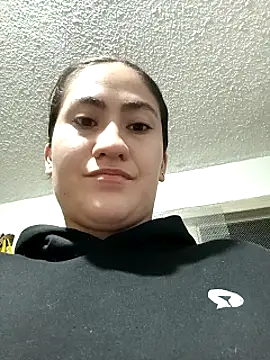 Snapshot of francesca_baker1007 chatting on February 16, 2025, 7:27 pm francesca baker1007 online show from February 16, 2025, 7:27 pm