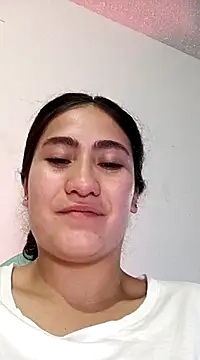 Snapshot of francesca_baker1007 chatting on March 2, 2025, 3:45 am francesca baker1007 online show from March 2, 2025, 3:45 am