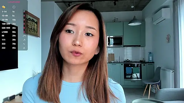 julias tapes online show from December 17, 2024, 8:56 am