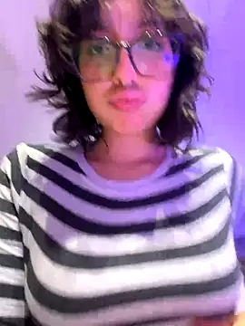 aurora xoxo online show from December 2, 2024, 4:20 am