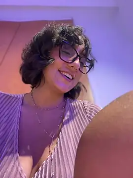 aurora xoxo online show from January 19, 2025, 5:37 am