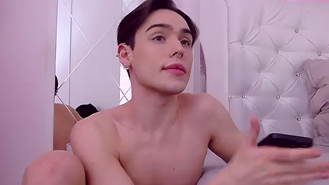 RobbyCharming online show from January 17, 2025, 10:56 pm