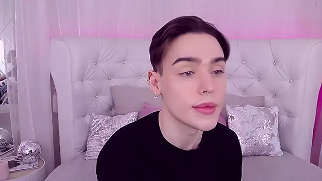 RobbyCharming online show from January 27, 2025, 7:46 pm