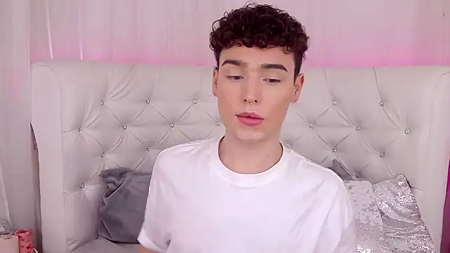 RobbyCharming online show from September 20, 2025, 3:40 am