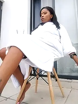 Lalakin90 online show from February 14, 2025, 6:23 am