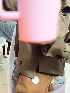 Snapshot of PinkCoi888 chatting on November 4, 2025, 2:10 am PinkCoi888 online show from November 4, 2025, 2:10 am