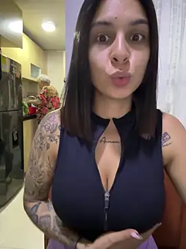 Snapshot of charlotte_stevenss_ chatting on January 8, 2025, 1:52 pm charlotte stevenss online show from January 8, 2025, 1:52 pm