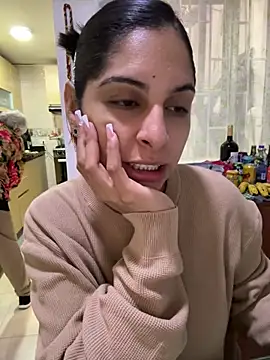 Snapshot of charlotte_stevenss_ chatting on January 23, 2025, 3:22 pm charlotte stevenss online show from January 23, 2025, 3:22 pm