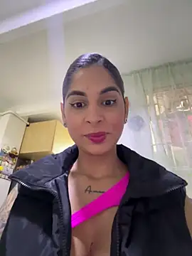 Snapshot of charlotte_stevenss_ chatting on January 24, 2025, 2:30 pm charlotte stevenss online show from January 24, 2025, 2:30 pm