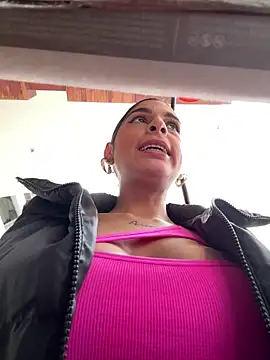 Snapshot of charlotte_stevenss_ chatting on January 24, 2025, 5:32 pm charlotte stevenss online show from January 24, 2025, 5:32 pm