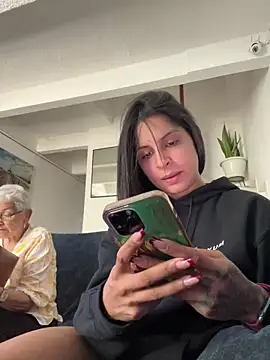 Snapshot of charlotte_stevenss_ chatting on March 3, 2025, 2:48 pm charlotte stevenss online show from March 3, 2025, 2:48 pm