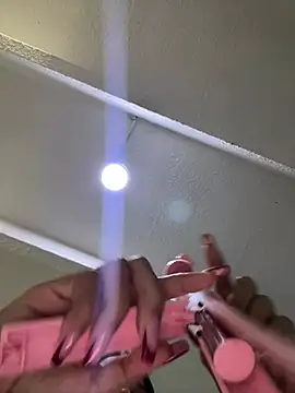 Snapshot of charlotte_stevenss_ chatting on March 8, 2025, 2:30 pm charlotte stevenss online show from March 8, 2025, 2:30 pm