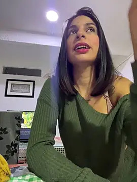 Snapshot of charlotte_stevenss_ chatting on March 17, 2025, 2:23 pm charlotte stevenss online show from March 17, 2025, 2:23 pm