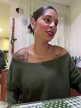 Snapshot of charlotte_stevenss_ chatting on March 19, 2025, 1:51 pm charlotte stevenss online show from March 19, 2025, 1:51 pm