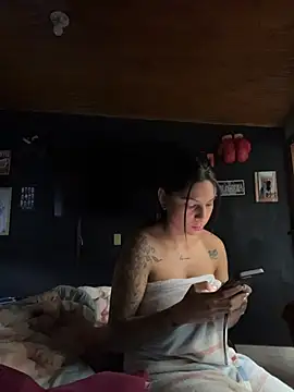 Snapshot of charlotte_stevenss_ chatting on October 15, 2025, 2:39 pm charlotte stevenss online show from October 15, 2025, 2:39 pm