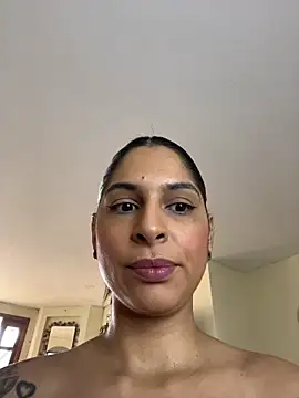 Snapshot of charlotte_stevenss_ chatting on November 16, 2025, 3:17 pm charlotte stevenss online show from November 16, 2025, 3:17 pm