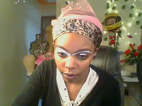 Snapshot of Anaconda2350 chatting on April 21, 2026, 8:31 am Anaconda2350 online show from April 21, 2026, 8:31 am