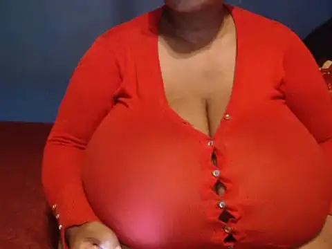 CUTEFIRMMELONSS online show from January 28, 2025, 9:40 pm