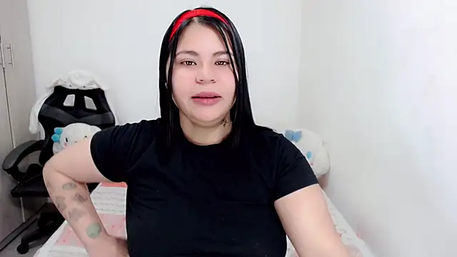 Youlittlepervertt  online show from September 13, 2025, 7:46 pm