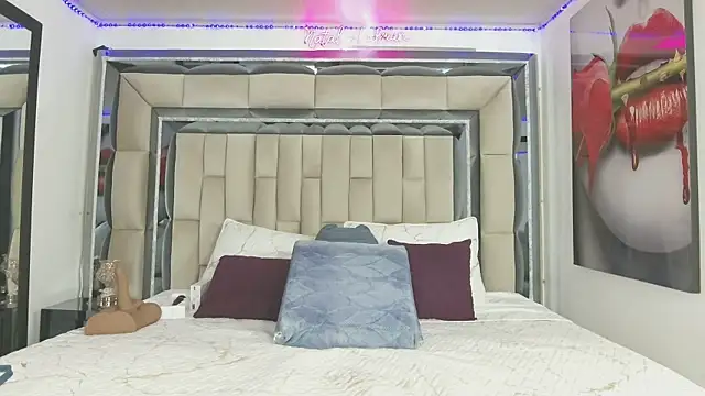 nataly kydmann online show from March 10, 2026, 1:21 am