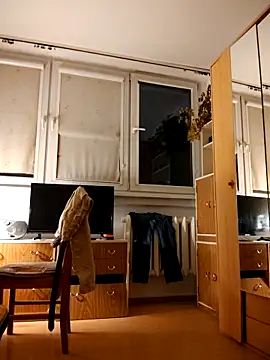 She-devilx online show from April 25, 2026, 9:45 pm