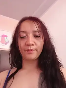 Jessica Dove online show from July 23, 2026, 11:52 am