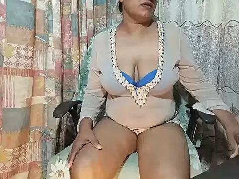 Snapshot of shani-akki chatting on December 19, 2024, 6:23 pm shani-akki online show from December 19, 2024, 6:23 pm