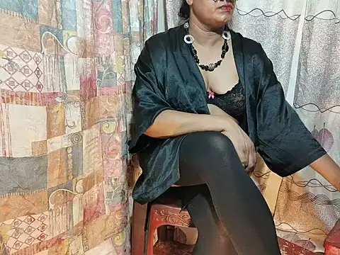 Snapshot of shani-akki chatting on March 19, 2025, 5:50 pm shani-akki online show from March 19, 2025, 5:50 pm