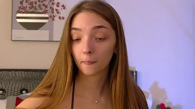 VirginieCruz online show from March 15, 2025, 5:41 am