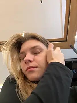 ValenciaShock online show from September 11, 2025, 6:35 am