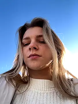 ValenciaShock online show from October 8, 2025, 6:55 am