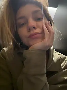 ValenciaShock online show from February 22, 2026, 6:46 am