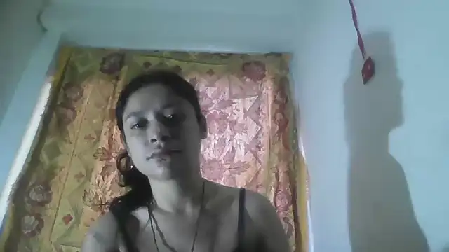 TamaraNauthy online show from December 5, 2024, 2:55 pm