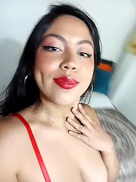 leah passion online show from September 12, 2025, 7:58 pm