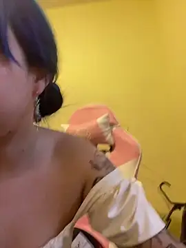 Snapshot of Lucygothic chatting on January 13, 2025, 12:09 am Lucygothic online show from January 13, 2025, 12:09 am