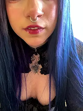 Snapshot of Lucygothic chatting on February 25, 2025, 9:46 pm Lucygothic online show from February 25, 2025, 9:46 pm