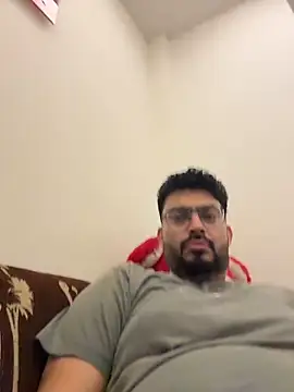 Snapshot of hot_rajat chatting on May 13, 2026, 4:15 pm hot rajat online show from May 13, 2026, 4:15 pm