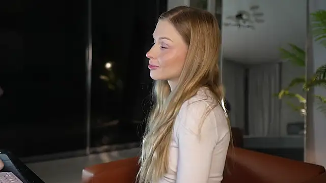 Snapshot of seeunexttime0 chatting on February 9, 2025, 3:11 am seeunexttime0 online show from February 9, 2025, 3:11 am