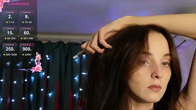 Snapshot of Silver_rains chatting on December 26, 2024, 10:09 pm Silver rains online show from December 26, 2024, 10:09 pm