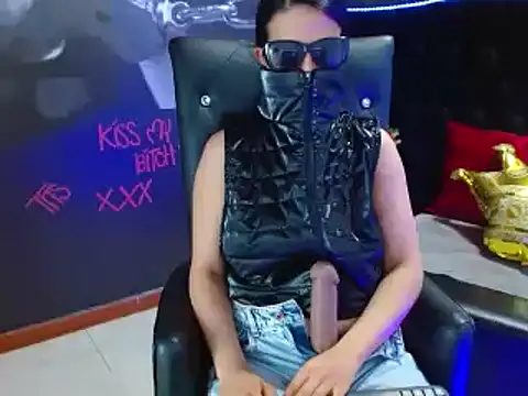 VALERY MEER online show from December 2, 2024, 3:03 pm