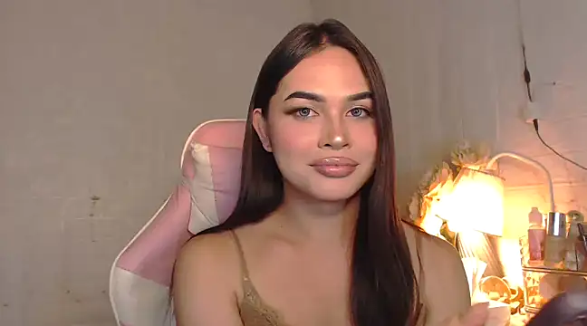 Ashely Lewis online show from February 1, 2025, 2:02 pm