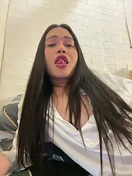 Snapshot of Ashely_Lewis chatting on May 8, 2026, 1:38 pm Ashely Lewis online show from May 8, 2026, 1:38 pm